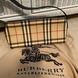 Authentic Burberry Purse